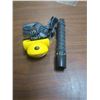 Image 3 : flashlight and headlamp