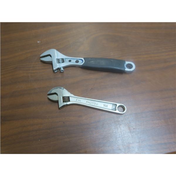 2 clamp wrenches