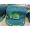 Image 4 : 4 john deere hats