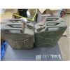Image 4 : two military gas cans