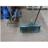 Image 2 : rake and snow shovel