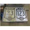 Image 2 : two sask highway signs