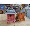 Image 1 : two bird houses