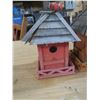 Image 2 : two bird houses