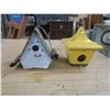 Image 1 : two bird houses