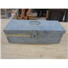 Image 2 : metal toolbox
