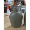 Image 4 : 2 military canteens