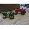Image 1 : two john deere model tractors