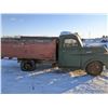 Image 4 : 1952 Fargo F02-26 split-window farm truck - *Project* as-is - SER: 91508068