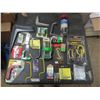 Image 1 : 1 box of hooks, bungees, brakets and worm clamps
