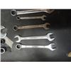 Image 6 : 1 box of assorted wrenches
