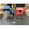 Image 5 : 2 storage boxes/bins