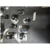 Image 5 : 1 box of casters