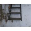 Image 4 : 4ftx20.5" metal stairs