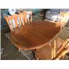Image 8 : 5ftx40" table with leaf and 5 chairs