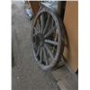 Image 3 : 41"x41" wagon wheel