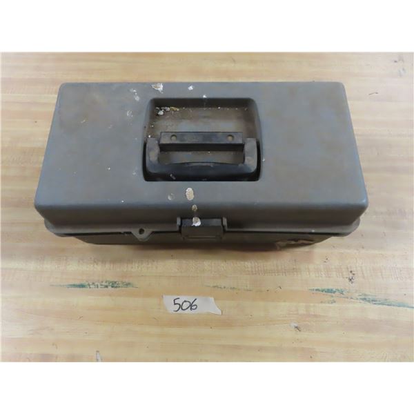 1 grey tool box