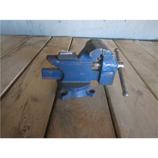 bench vise