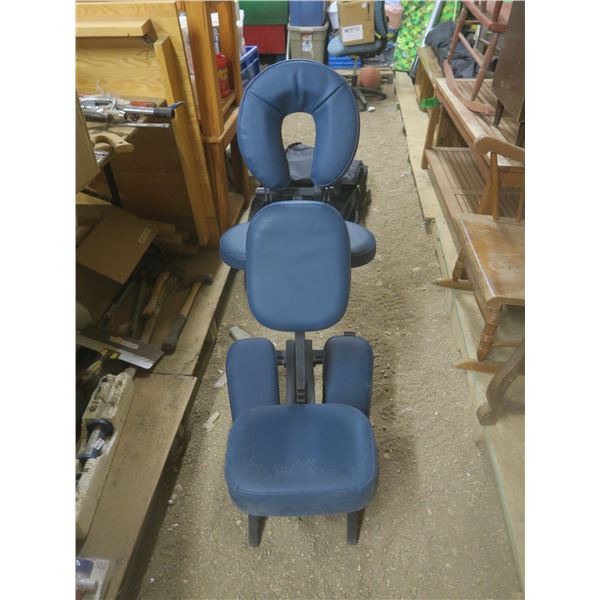 massage bench with storage bag
