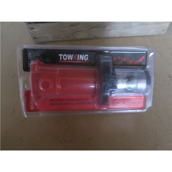 towking antique horn