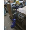 Image 3 : ice auger