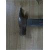 Image 3 : hammer