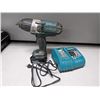 Image 1 : 1/2" Makita Impact with 18V battery and charger - working, model BTW450