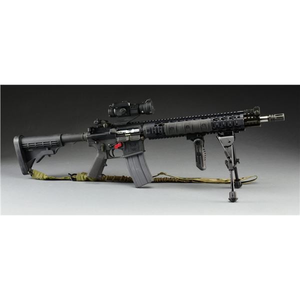 5.56 MM FMK AR-15 STYLE CARBINE & ACCESSORIES.