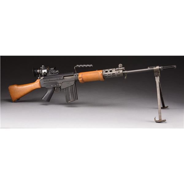 ORIGINAL ISRAELI S.A. FAL WITH ORIGINAL TRILUX