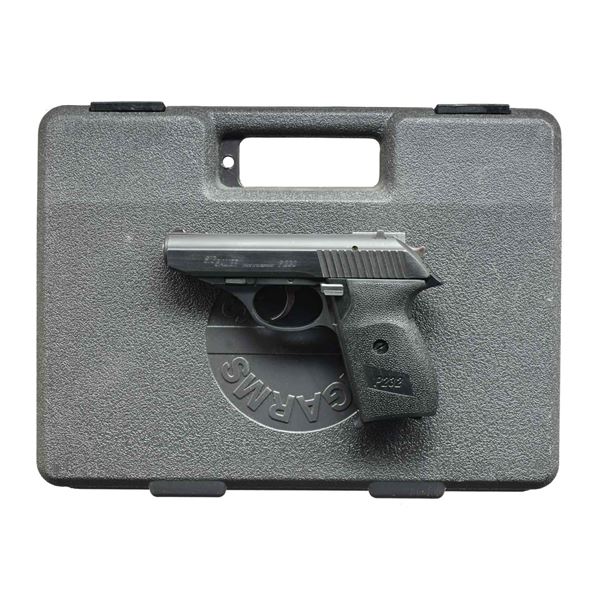 SIG P230 SINGLE STACK .380 PISTOL.