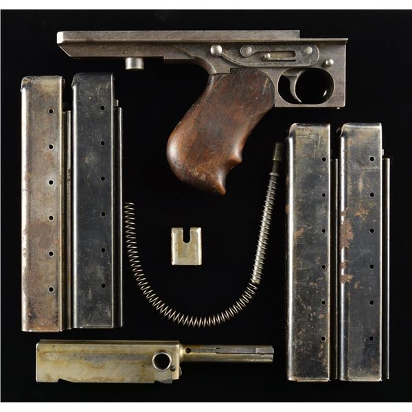 THOMPSON SMG M1 PARTS & MAGS.