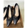 Image 2 : Clarks shoes size 6.5