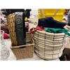 Image 1 : Baskets and storage bags