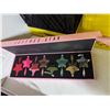 Image 1 : Jeffrey star ornaments