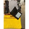 Image 1 : Office bags, Sony reader, etc.