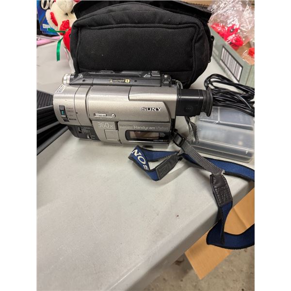 Sony handycam vision CCD – TRV66NTSC video hi8 XR