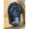 Image 1 : Canucks cap
