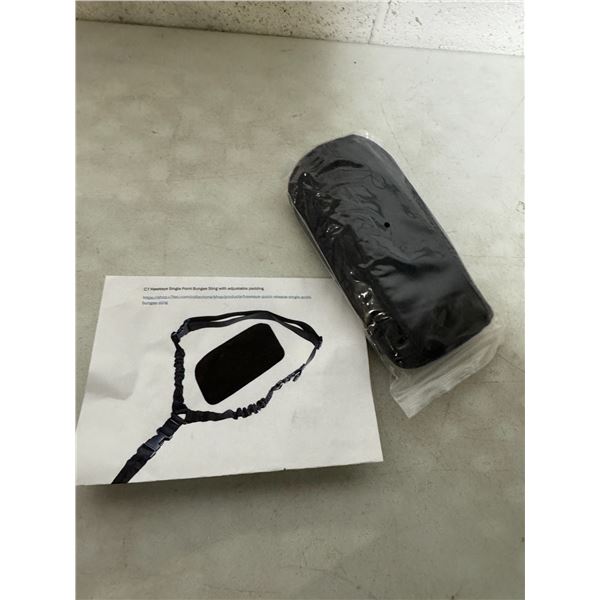 Hawkeye single point bungee sling with adjustable padding