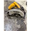Image 1 : Dewal DW368 7 1/4" Circular Saw -- Works -- Needs Lower Guard