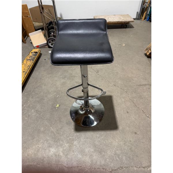 Height adjustable swivel Stool