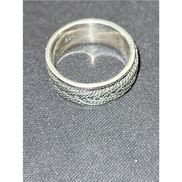 Size 7 3/4 Stamped .925 Silver Ring with Rope Design