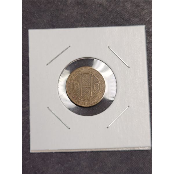 Vintage Province of Ontario Department Of Highways Class One Vehicle Token