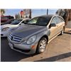 Image 2 : 2006 Mercedes Benz R350 - CLEAN/168,114 Mi