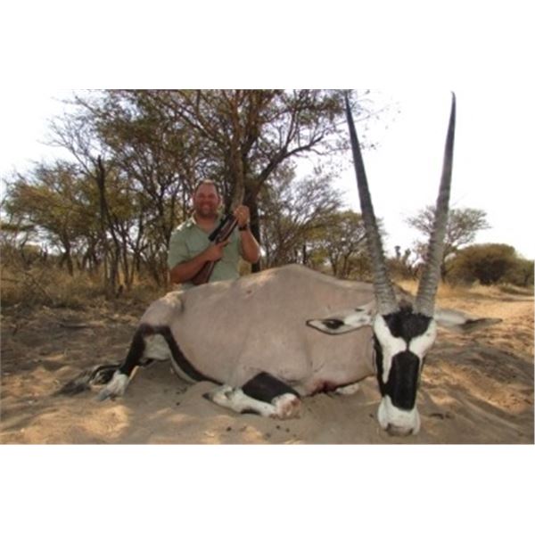 Northern Cape South Africa Hunt for 4 hunters 7 days, includes Taxidermy credit