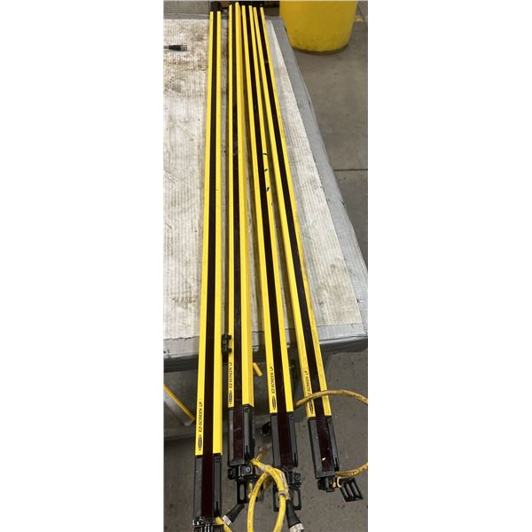 Lot of Banner EZ-Screen Light Bars as Pictured