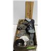 Image 1 : FLAT OF SILVERWARE & VINTAGE ITEMS
