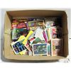 Image 1 : ESTATE ASSORTMENT OF VINTAGE COLLECTABLE