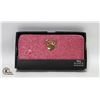 Image 1 : FREIGHT CLAIM: NEW RED MINNIE MOUSE LADIES WALLET