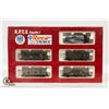 Image 1 : FLAT OF 4 VINTAGE ROCO HO TRAIN CARS + LOCOMOTIVE
