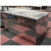 Image 1 : BAILIFF SEIZED CHECKER PLATED TOOLBOX